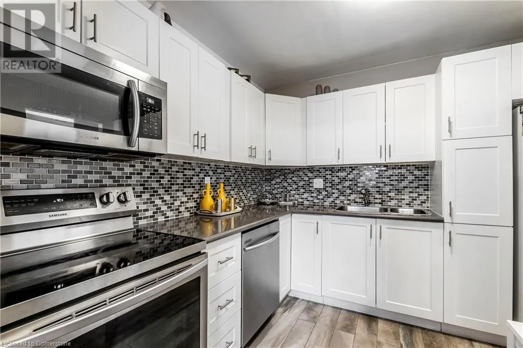 610 BARTON Street Unit# 16, #16