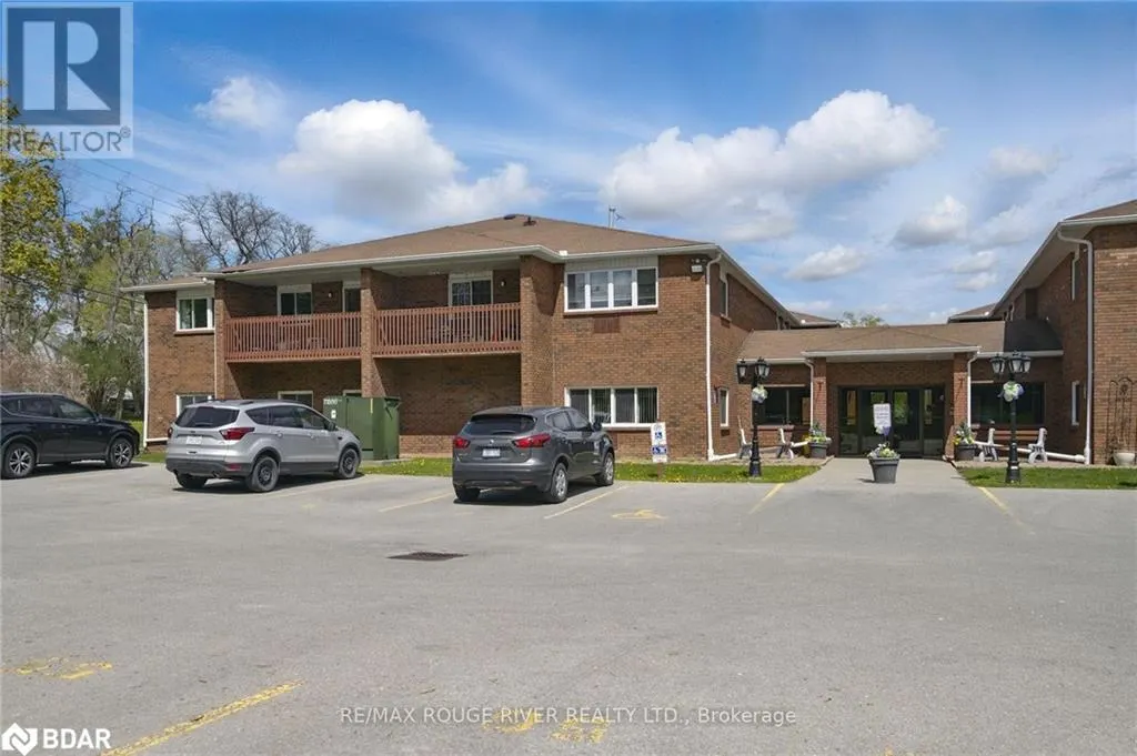 475 PARKHILL Road W Unit# 222, #222