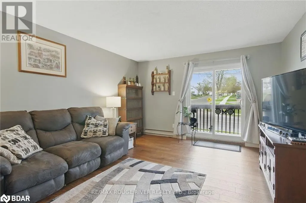 475 PARKHILL Road W Unit# 222, #222