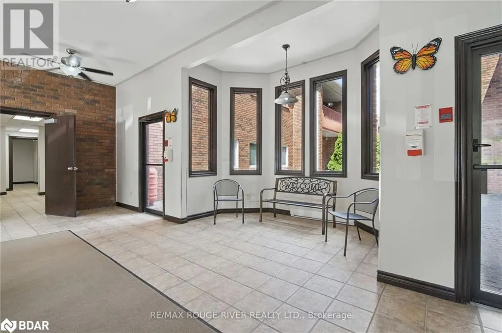 475 PARKHILL Road W Unit# 222, #222