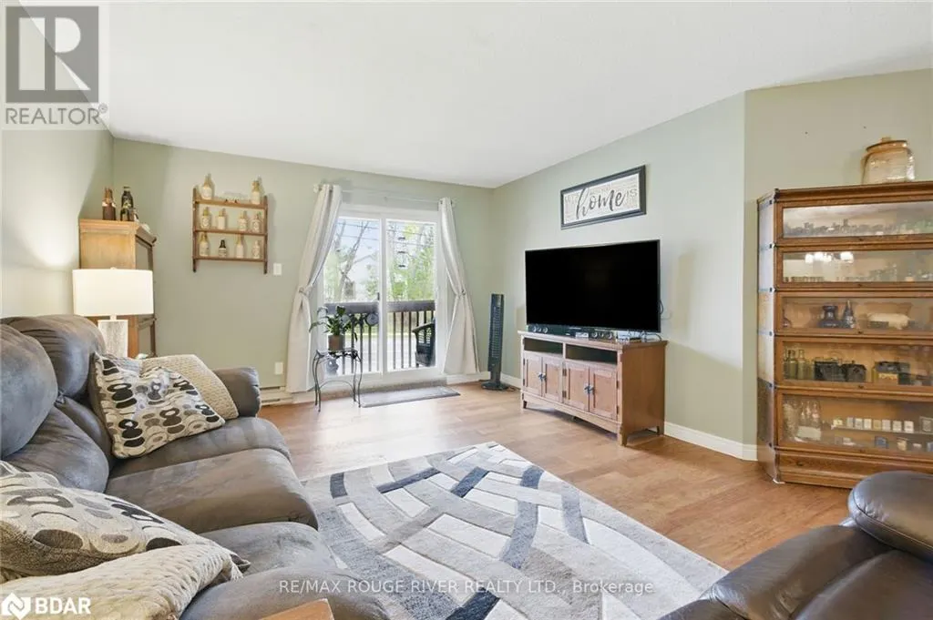 475 PARKHILL Road W Unit# 222, #222