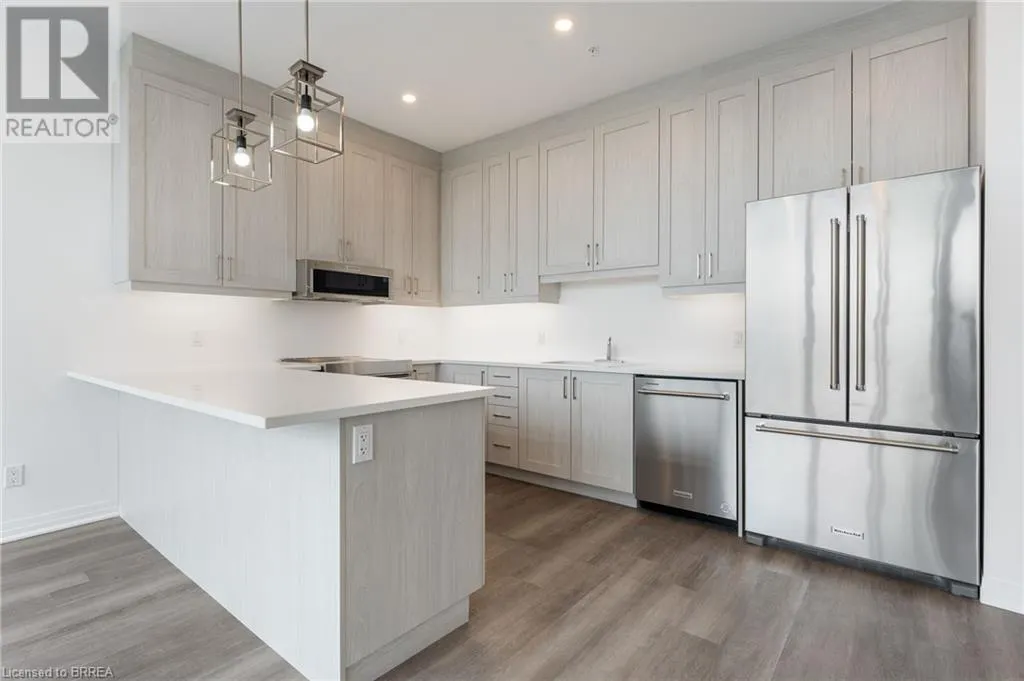 5 HAMILTON Street N Unit# 609, #609