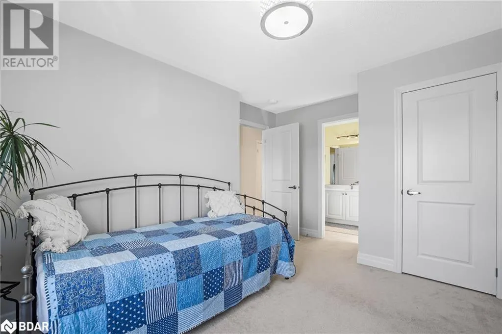 15 WAGNER Crescent