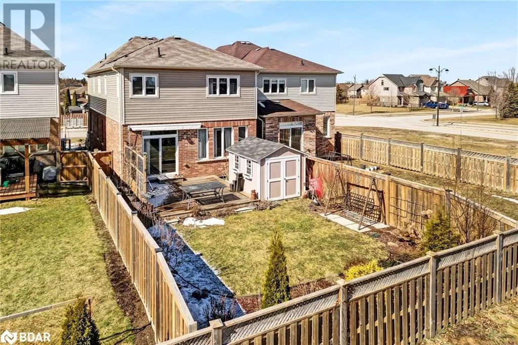15 WAGNER Crescent