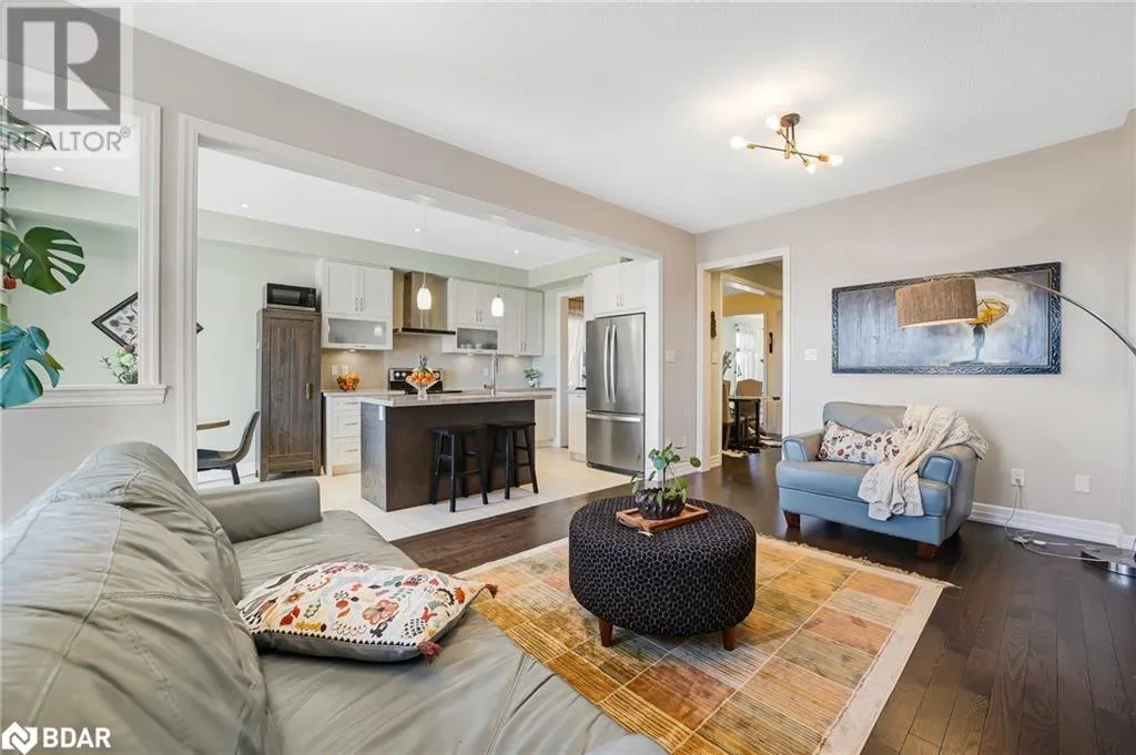 15 WAGNER Crescent