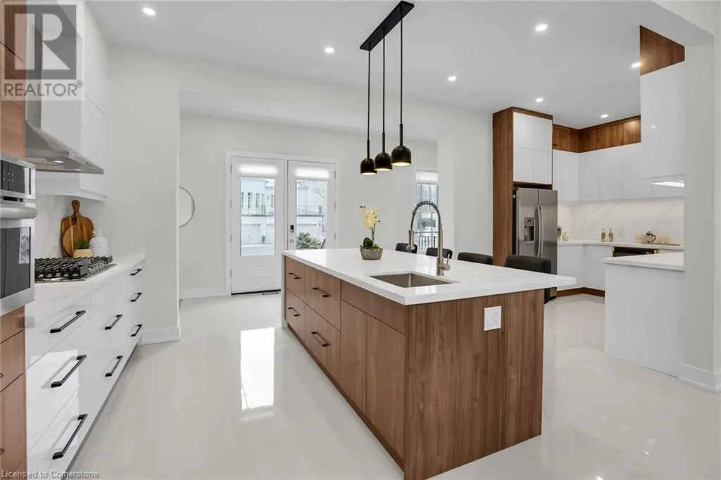 6638 CALAGUIRO Drive