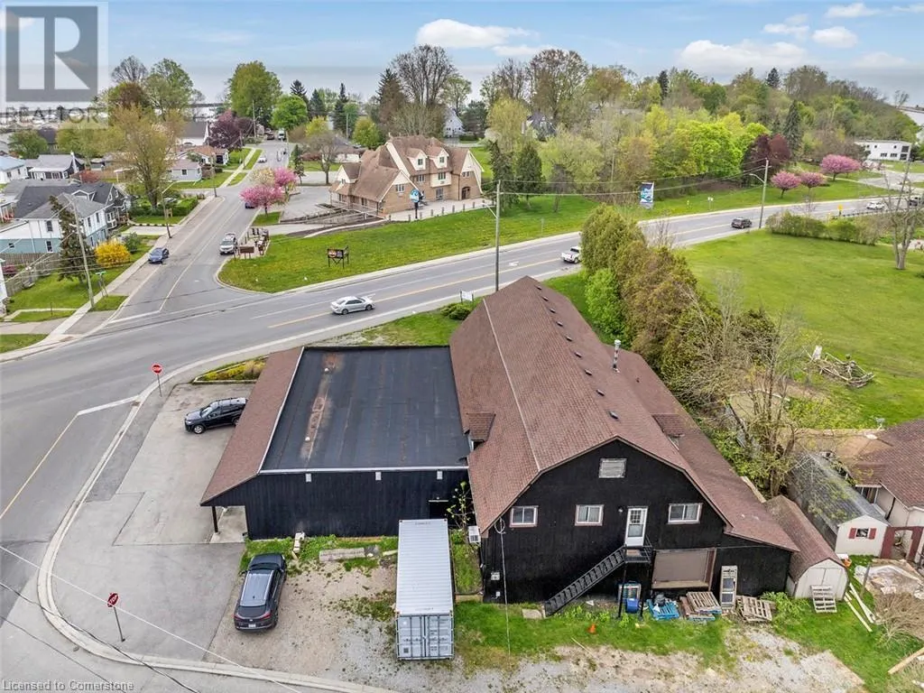 52 HAMILTON PLANK Road