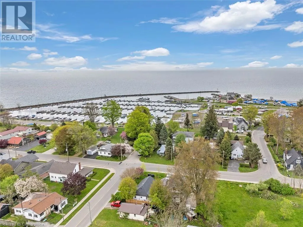 52 HAMILTON PLANK Road