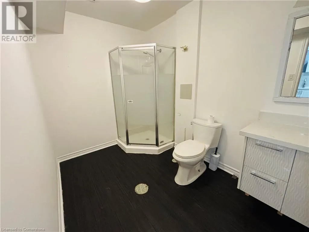 118 JACOBSON Avenue Unit# lower, #lower