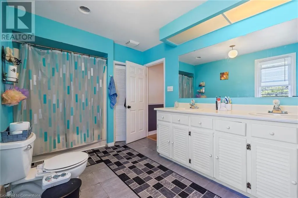 210 VALLEYVIEW Drive