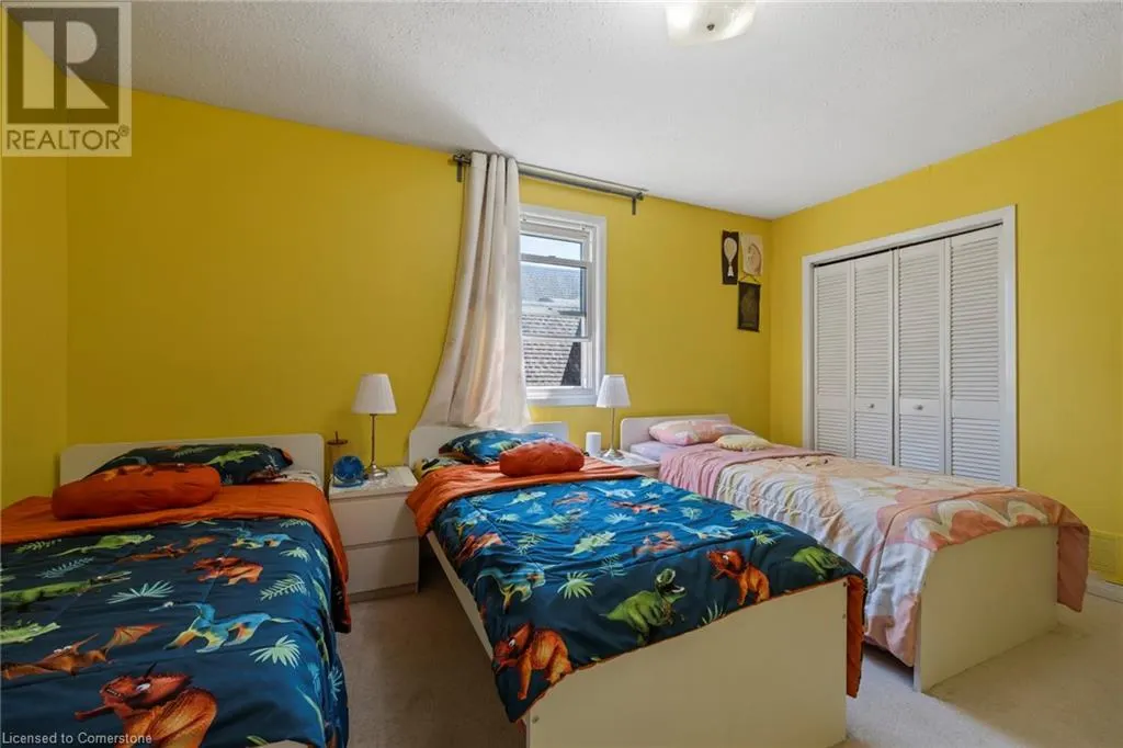 210 VALLEYVIEW Drive