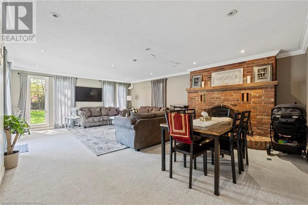 210 VALLEYVIEW Drive