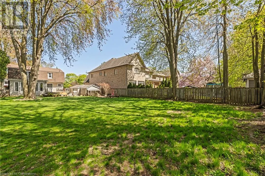 210 VALLEYVIEW Drive