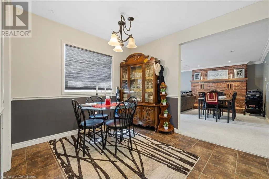 210 VALLEYVIEW Drive