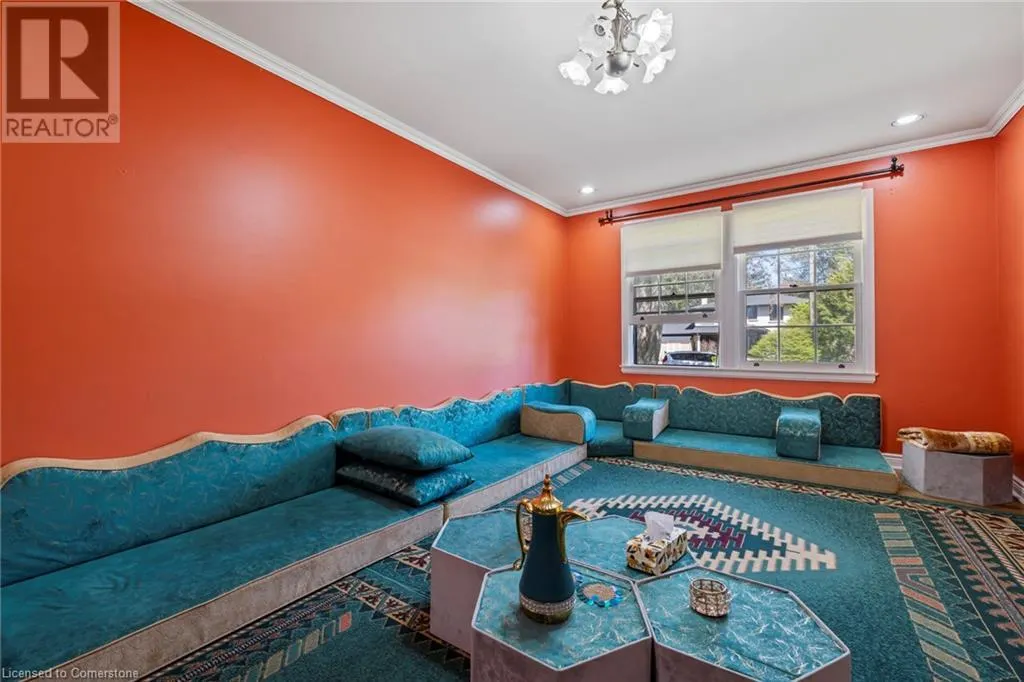 210 VALLEYVIEW Drive
