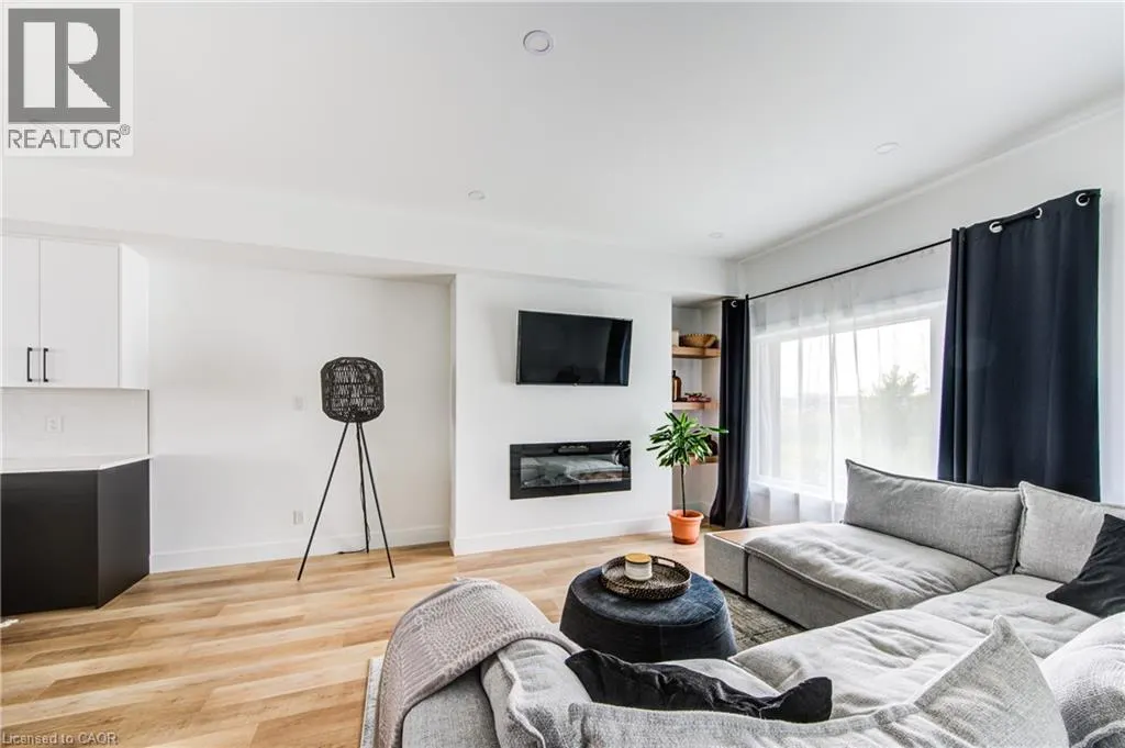 4222 LISMER Lane Unit# 14, #14