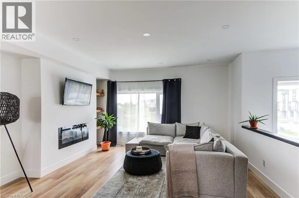 4222 LISMER Lane Unit# 14, #14