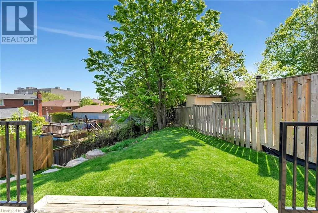 41 YEOVILLE Court