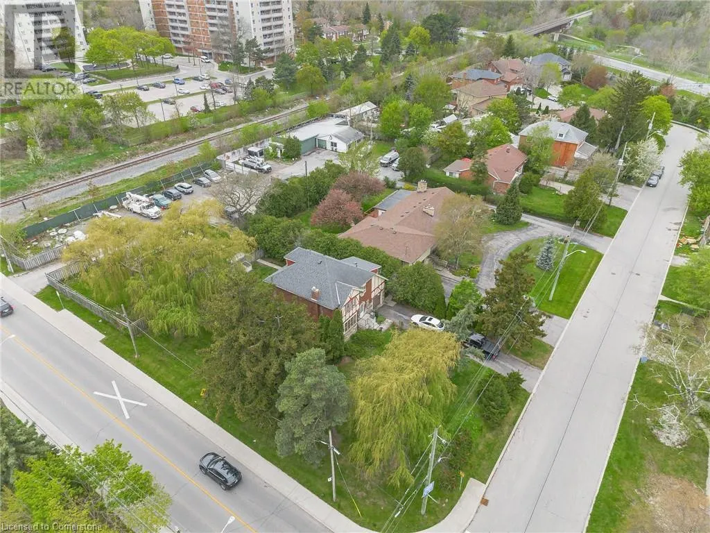 262-270-276 HIXON Road