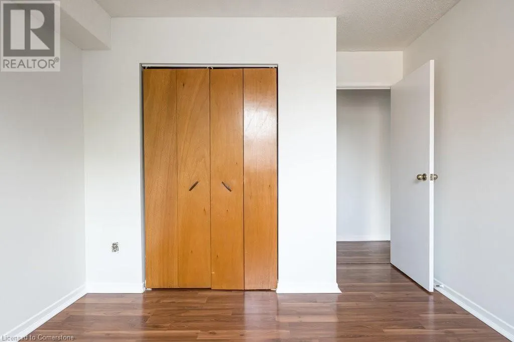 23 MAIN Street Unit# 205, #205