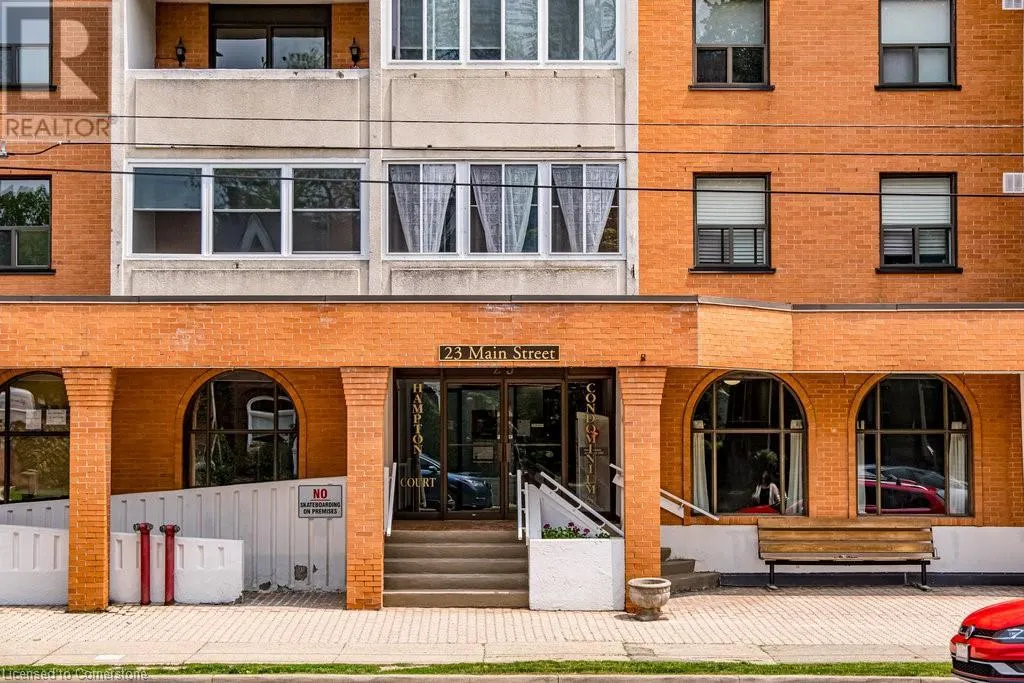 23 MAIN Street Unit# 205, #205