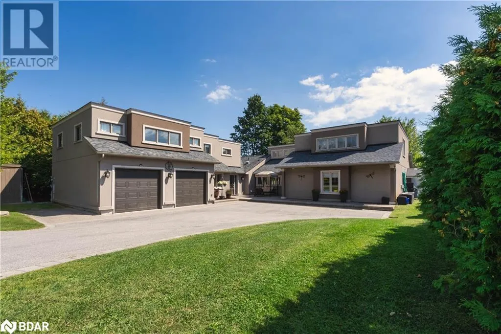 183 LAKESHORE Road W