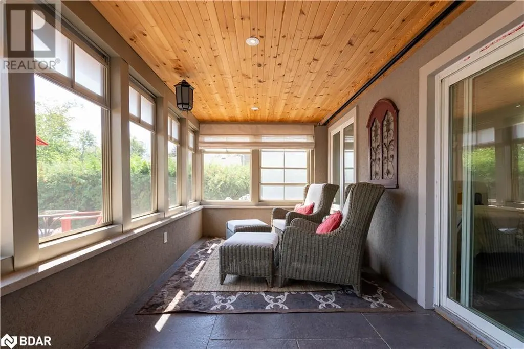 183 LAKESHORE Road W