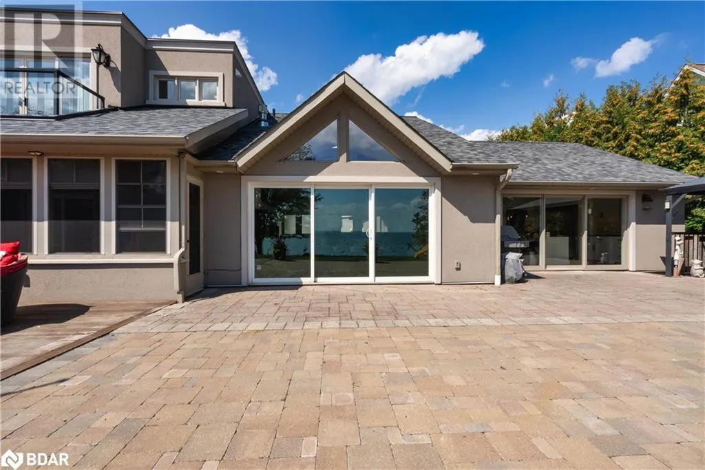 183 LAKESHORE Road W