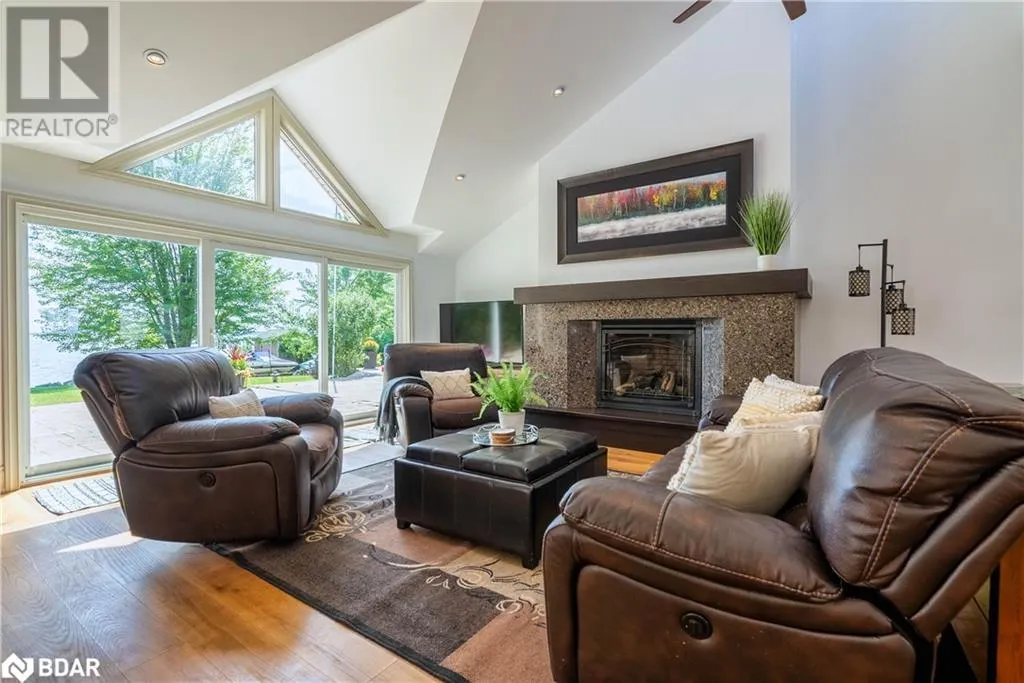 183 LAKESHORE Road W