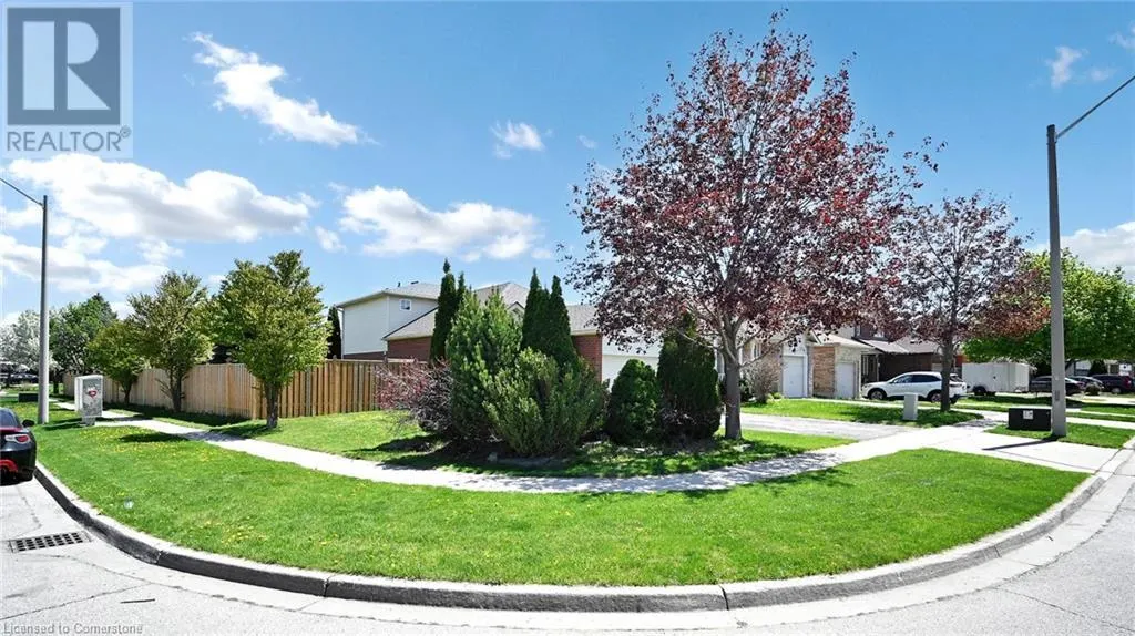 84 HAWKINS Drive