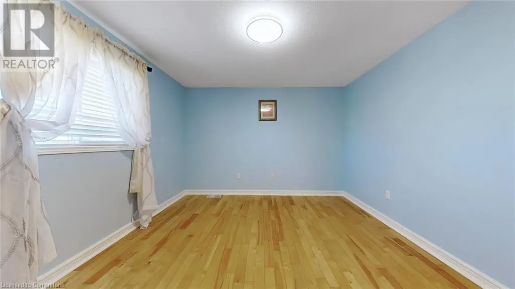 84 HAWKINS Drive
