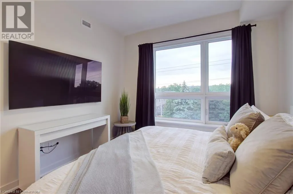 320 PLAINS Road E Unit# 414, #414