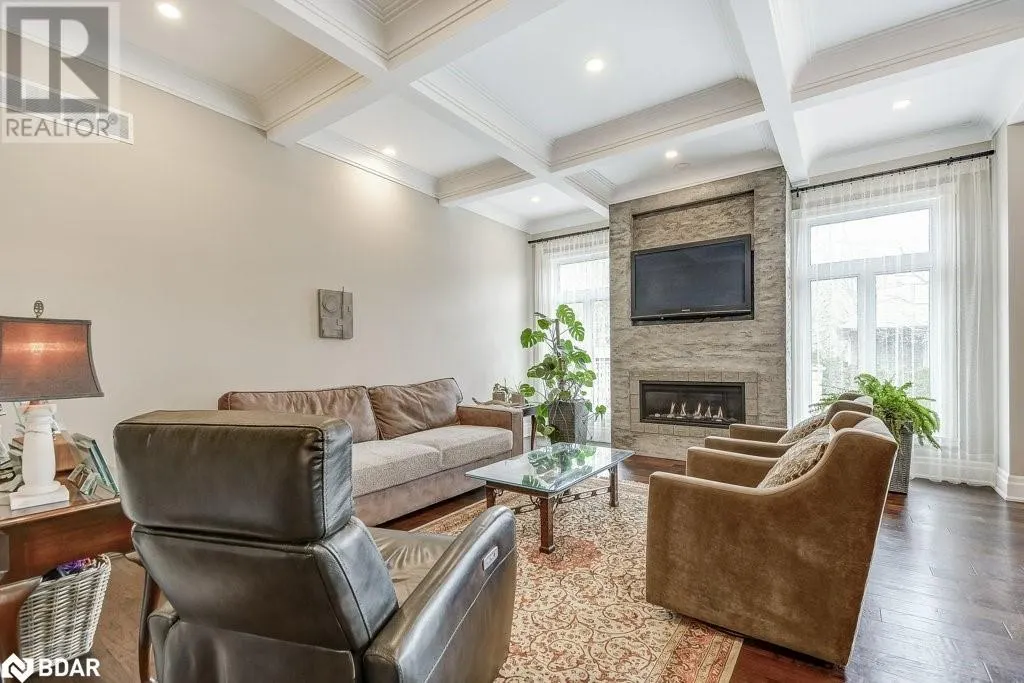 413 NASSAU Street
