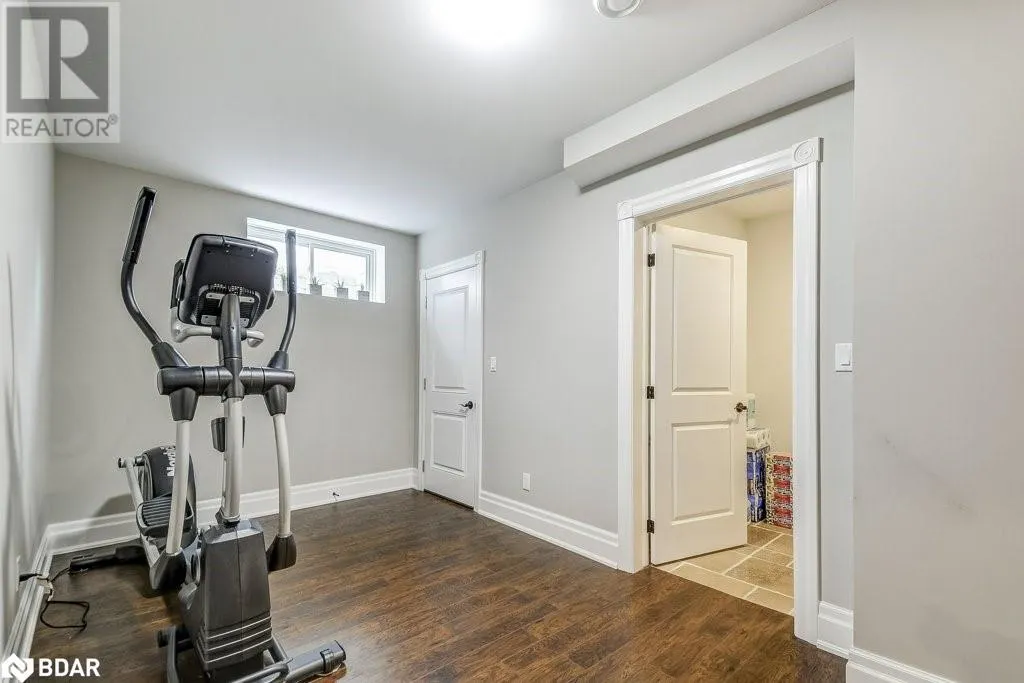 413 NASSAU Street
