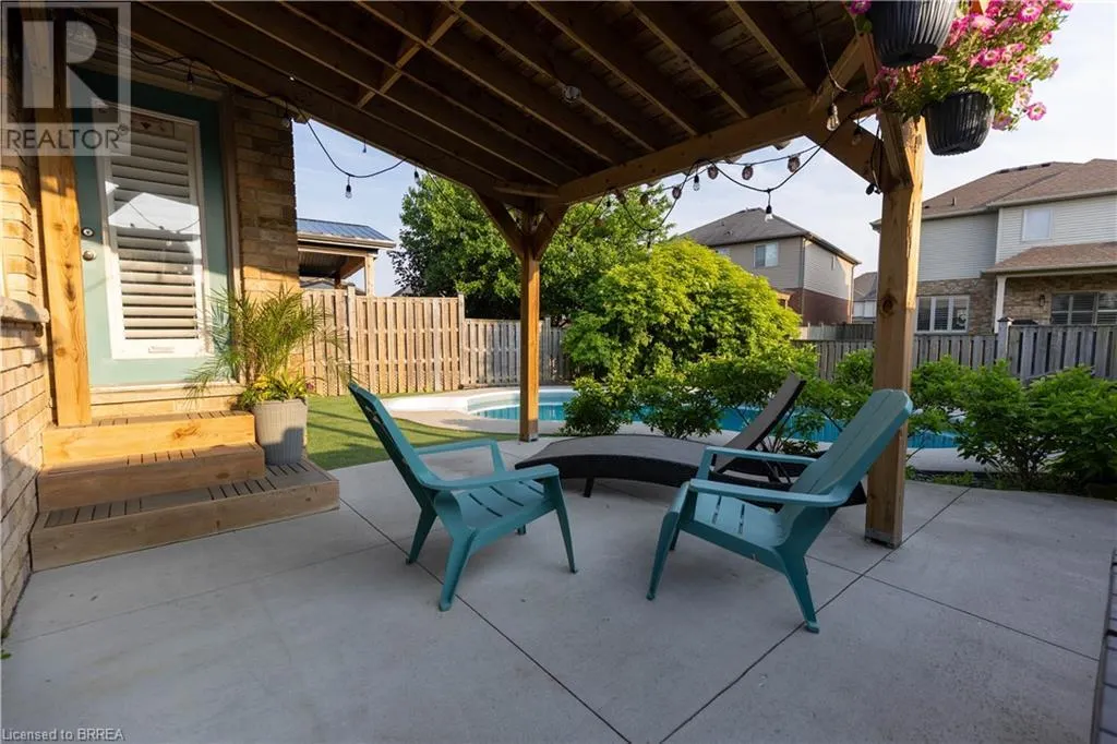 81 WINDWOOD Drive