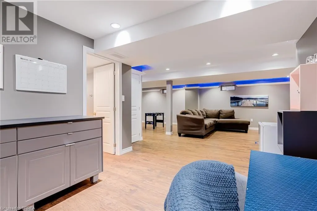 81 WINDWOOD Drive
