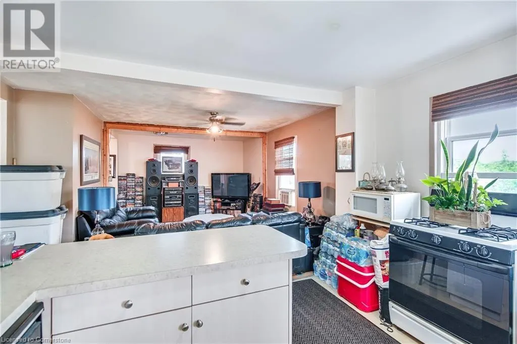 4674 RYERSON Crescent