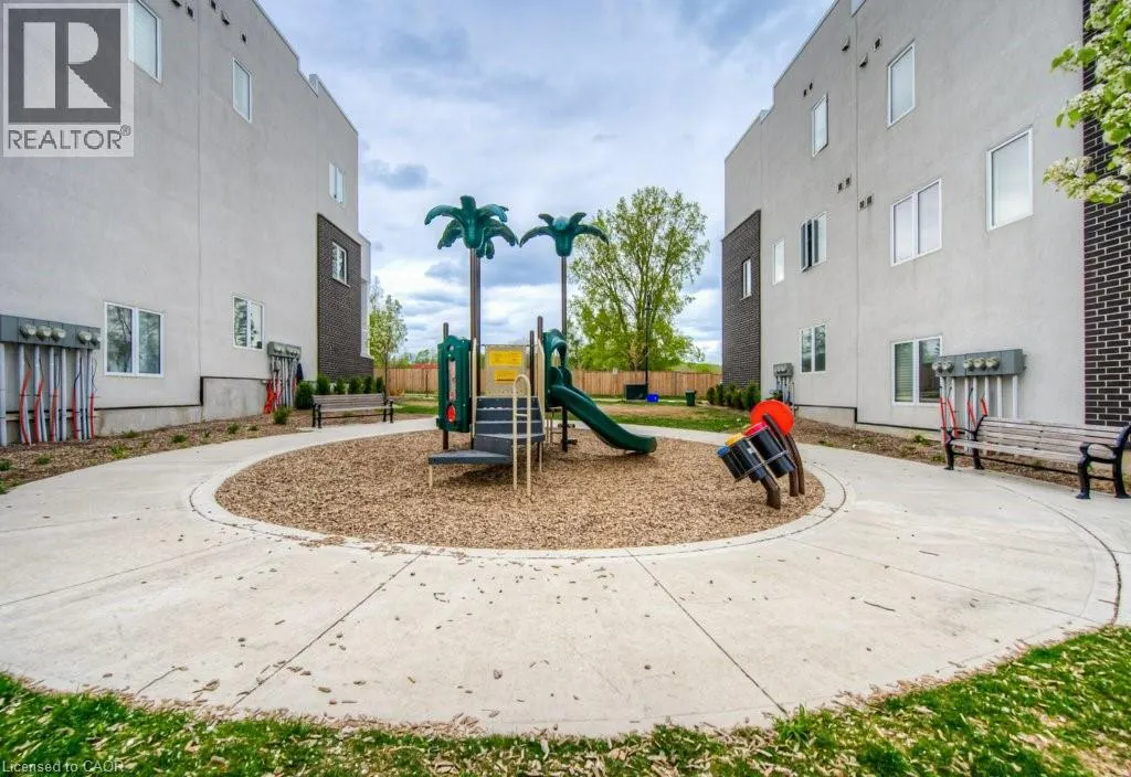 55 PROGRESS Crescent