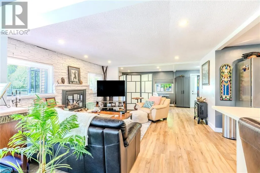 57 12TH CONC Road E Unit# 705, #705