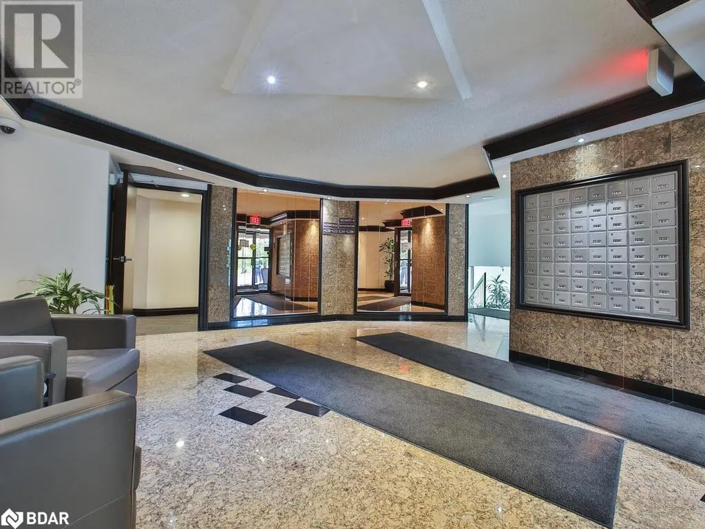 288 MILL Road Unit# F19, #F19