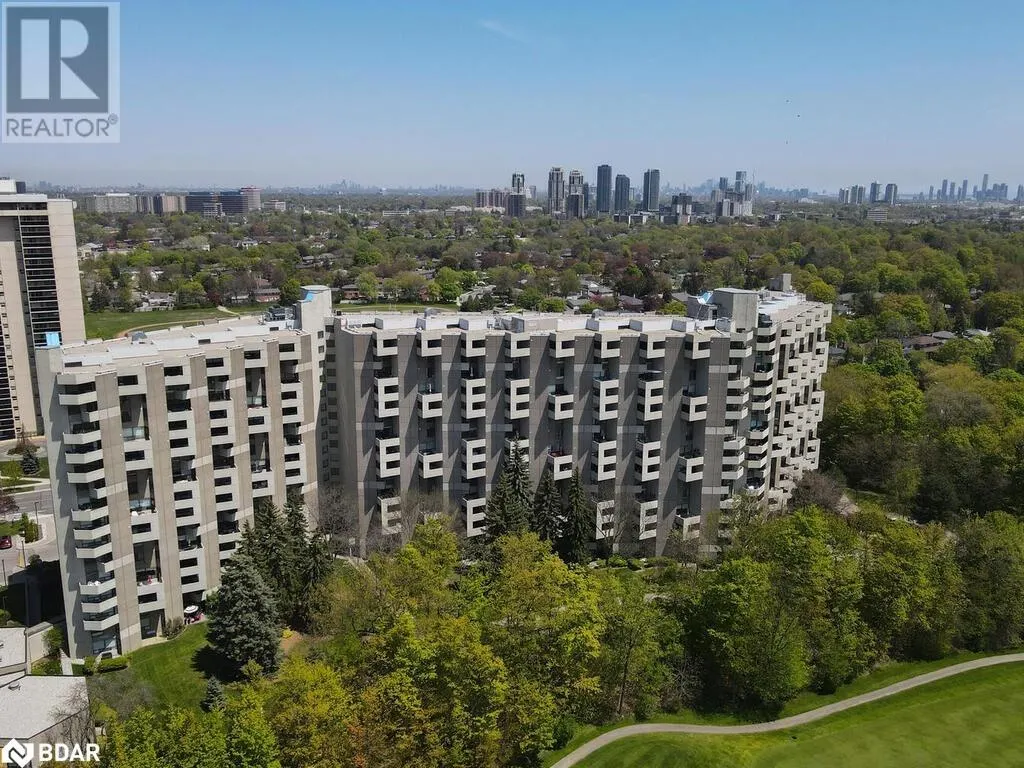 288 MILL Road Unit# F19, #F19