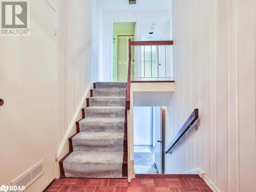 288 MILL Road Unit# F19, #F19
