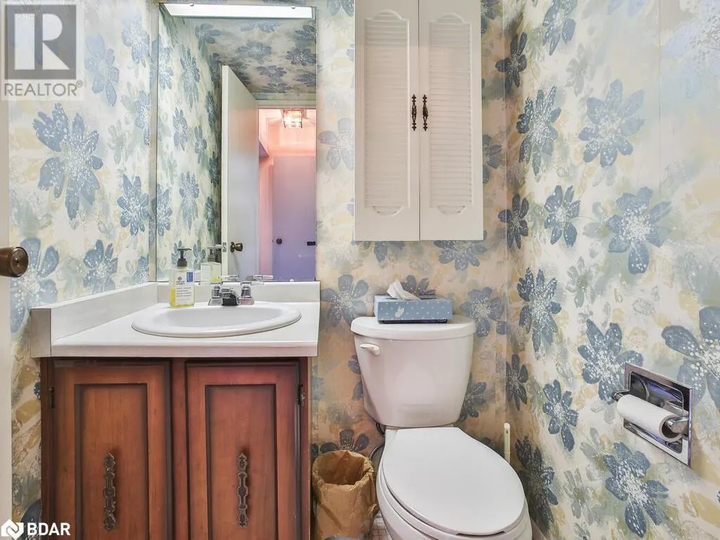 288 MILL Road Unit# F19, #F19