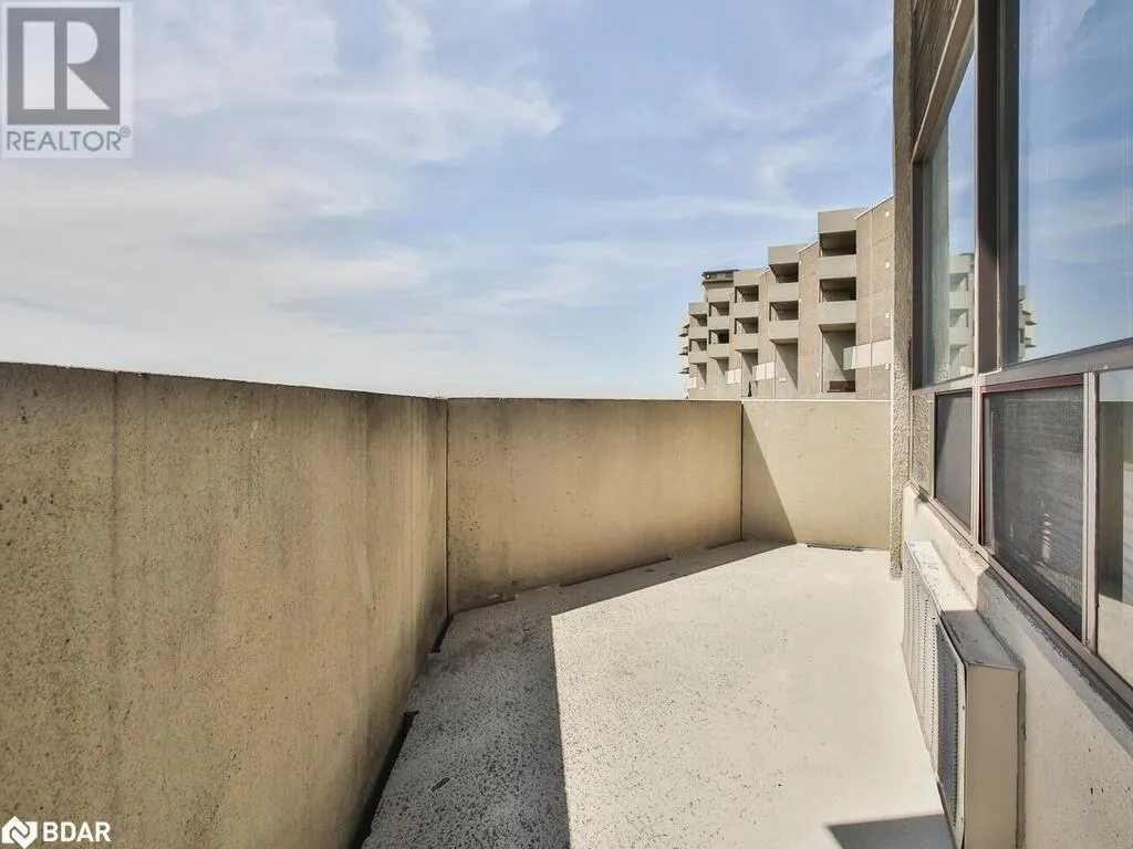 288 MILL Road Unit# F19, #F19