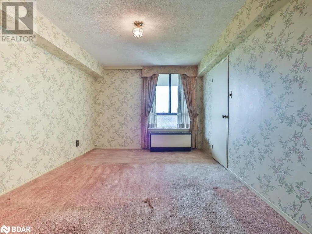 288 MILL Road Unit# F19, #F19