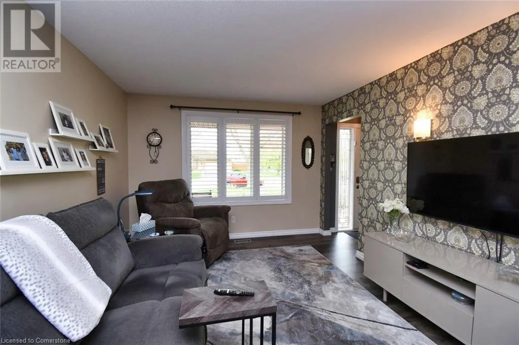 101 HIGHBURY Drive