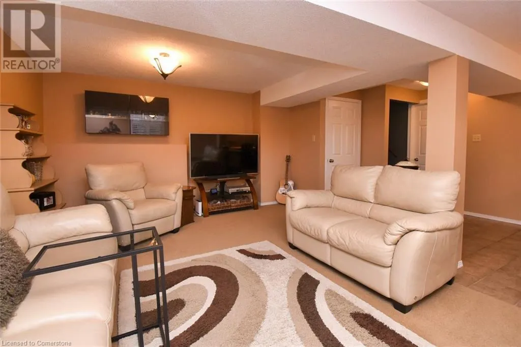 101 HIGHBURY Drive