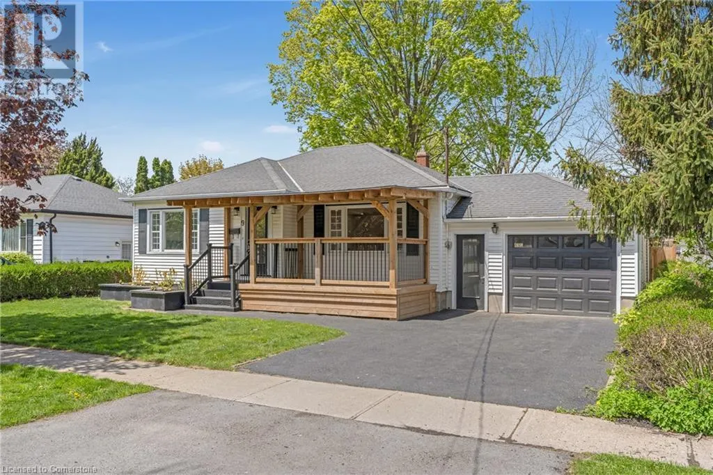 9 HEYWOOD Avenue