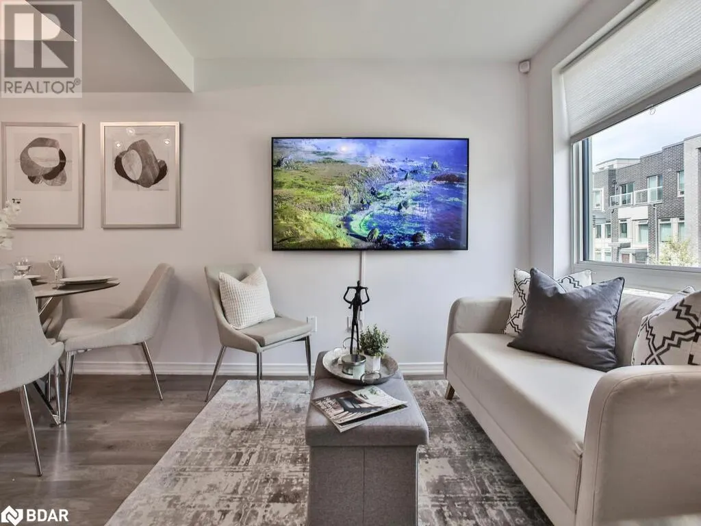 7 APPLEWOOD Lane Unit# 232, #232