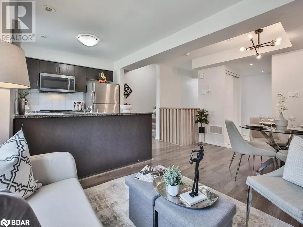 7 APPLEWOOD Lane Unit# 232, #232